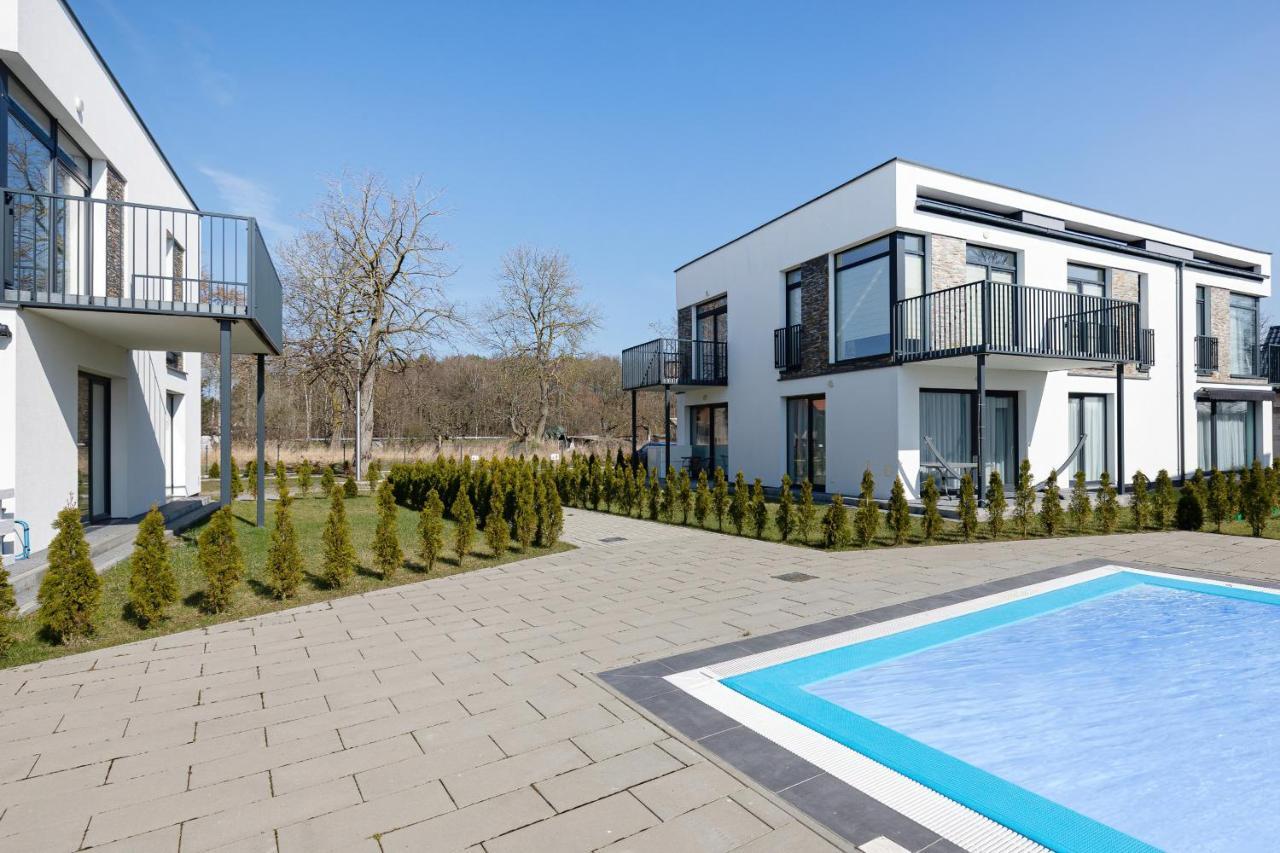 Apartamenty Paraiso By Noclegi Renters Lukecin Exterior photo