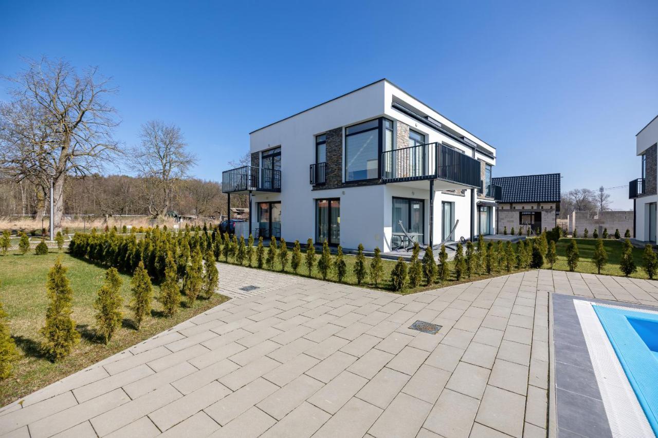 Apartamenty Paraiso By Noclegi Renters Lukecin Exterior photo